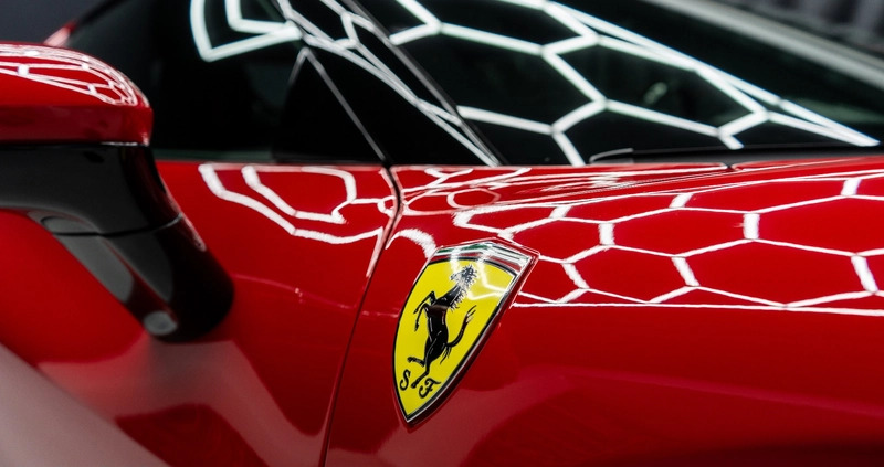 Ferrari 296 GTB cena 1690000 przebieg: 1100, rok produkcji 2022 z Szczytno małe 67